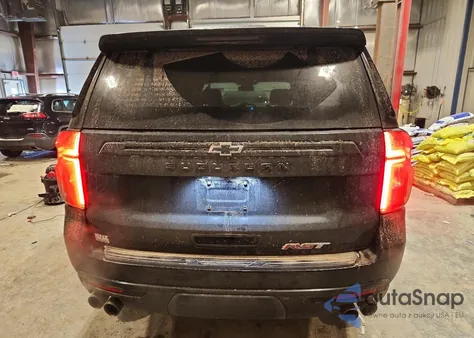 2023 Chevrolet Suburban K1500 Rst z USA, uszkodzony, nr VIN 1GNSKEKL1PR517893